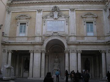 Το κτίριο ενός από τα Μουσεία Καπιτωλίου στη Ρώμη.