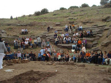 Το αρχαίο θέατρο των Φθιωτίδων Θηβών