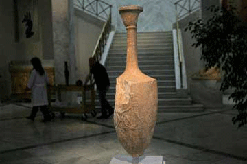 Η αττική μαρμάρινη λήκυθος του 4ου αι. π.Χ. που επέστρεψε στην Ελλάδα