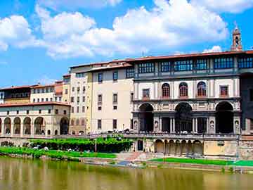 Τα ιταλικά μουσεία αναζητούν τον… τσάρο τους