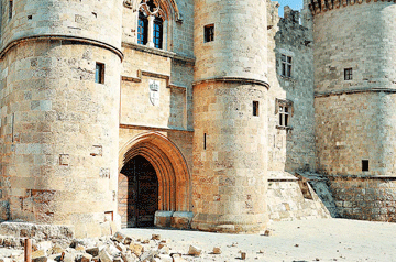 Ξενάγηση στη Ρόδο: βόλτες με θεούς, μύθους και ιππότες