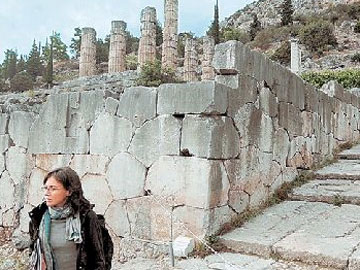 Ανοιχτός μόνο με λιακάδα ο αρχαιολογικός χώρος των Δελφών