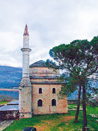 Το Φετιχιέ τζαμί έβαλε τα καλά του