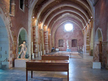 Τα Χανιά κρύβουν αρχαιότητες στα πιο απρόσμενα σημεία