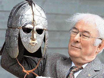 Από το προϊστορικό τσεκούρι στην πιστωτική κάρτα