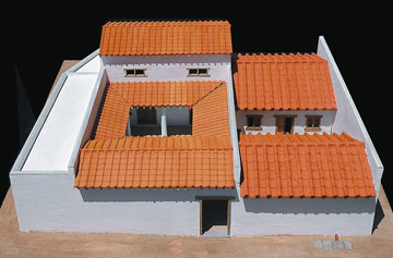 Χτίζουν την αρχαία Ερέτρια