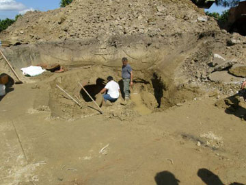 Ασύλητοι τάφοι του 4ου αι. π.Χ. εντοπίστηκαν στην Ηλεία