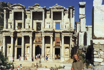 Θέμα δημόσιας συζήτησης στη Βρετανία η αξία των ανθρωπιστικών σπουδών