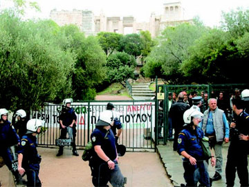 Η κλειστή Ακρόπολη χάνει 40.000 ευρώ την ηµέρα