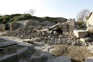 Κατέρρευσε αρχαίο κτίριο μονομάχων στην Πομπηία