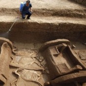 Άλογα και άρματα 3.000 ετών βρέθηκαν στην Κίνα