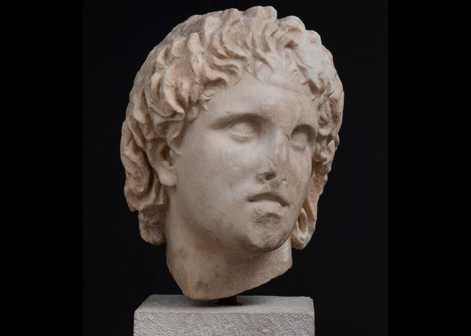 Μαρμάρινη κεφαλή του Αλεξάνδρου. 3ος αι. π.Χ., Πέλλα.