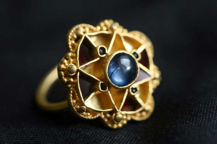 Αντάξιο ενός βασιλιά…