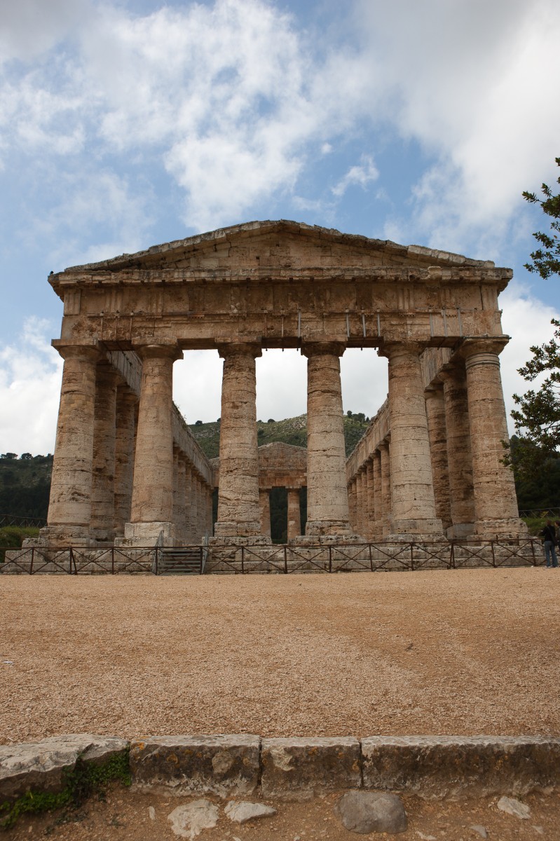 Segesta temple 4
