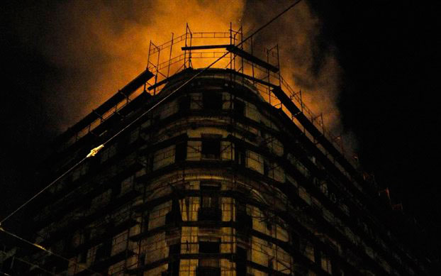 Φωτιά στο ξενοδοχείο «Ακροπόλ»