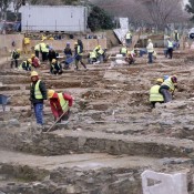 Συρ­ρί­κνω­ση και συγ­χω­νεύ­σεις α­πει­λούν την Αρχαιο­λο­γία