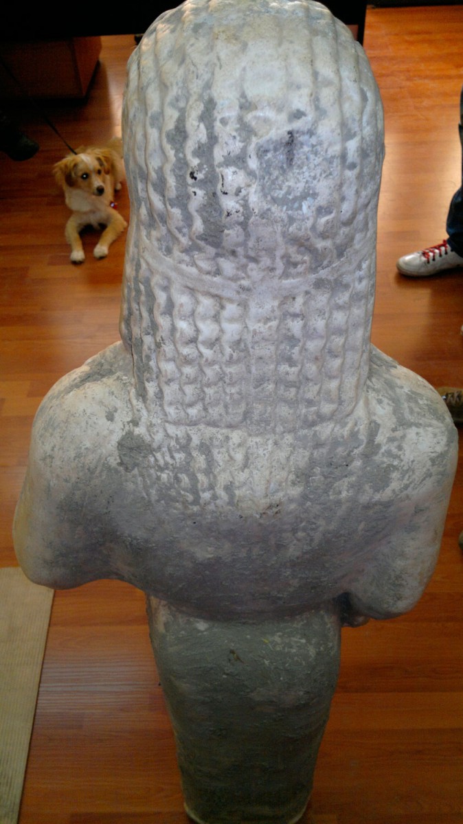 Η Πεπλοφόρος Κόρη, που βρέθηκε στην κατοχή αρχαιοκαπήλων στη Φυλή (Χασιά) Αττικής.