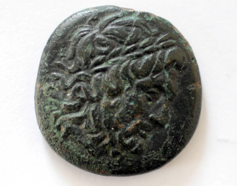 Πολύτιμο νόμισμα που βρέθηκε στην κατοχή αρχαιοκαπήλων. 