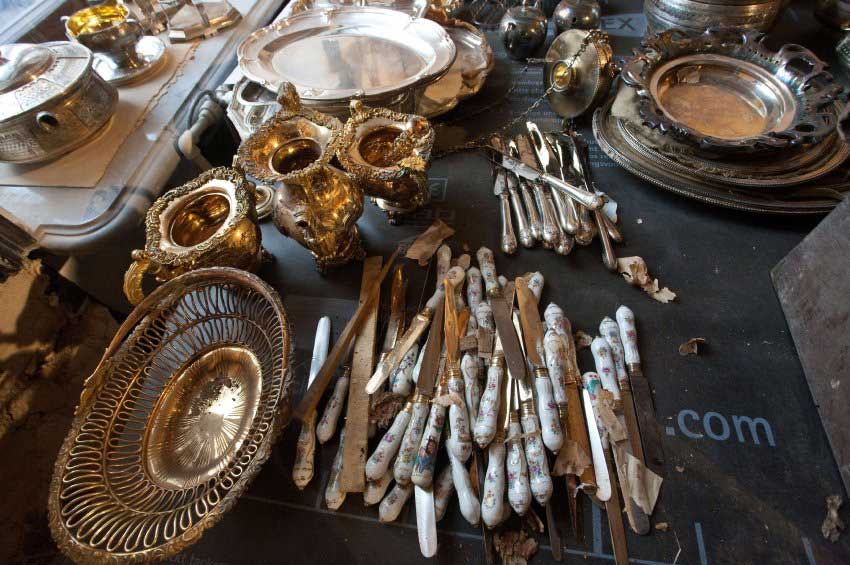 Θησαυρός αργυρών αντικειμένων σε έπαυλη