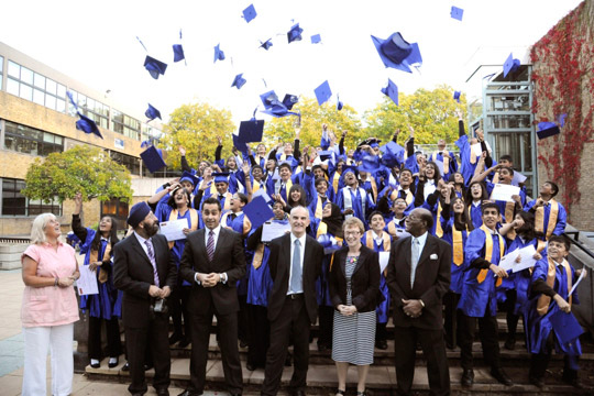 Αρχαιολόγοι… από κούνια!