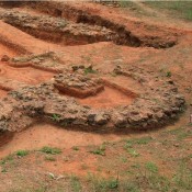 Ανασκαφή στην Παραβέλα: Καλοκαίρι 2012