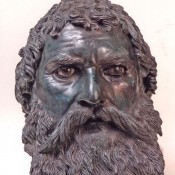 Χορεύοντας μ’ έναν Σάτυρο στο εικαστικό ταξίδι χαλκού