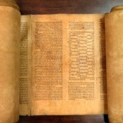 Η παλαιότερη σωζόμενη χειρόγραφη Τορά βρέθηκε κατά τύχη στην Μπολόνια