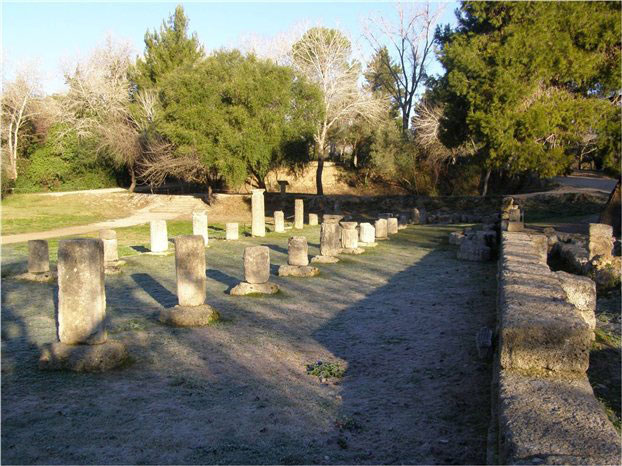 Τα κατάλοιπα του αρχαίου Γυμνασίου της Ολυμπίας. 