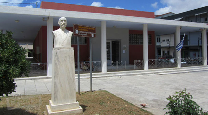 Λ. Μενδώνη: Σοβαρές αλλά αντιμετωπίσιμες οι ζημιές στα μνημεία της Κεφαλονιάς