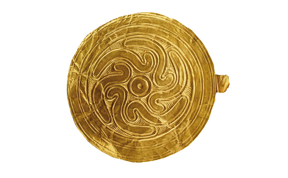 Χρυσό δισκάριο της Ύστερης Εποχής του Χαλκού από τις Μυκήνες, Εθνικό Αρχαιολογικό Μουσείο.