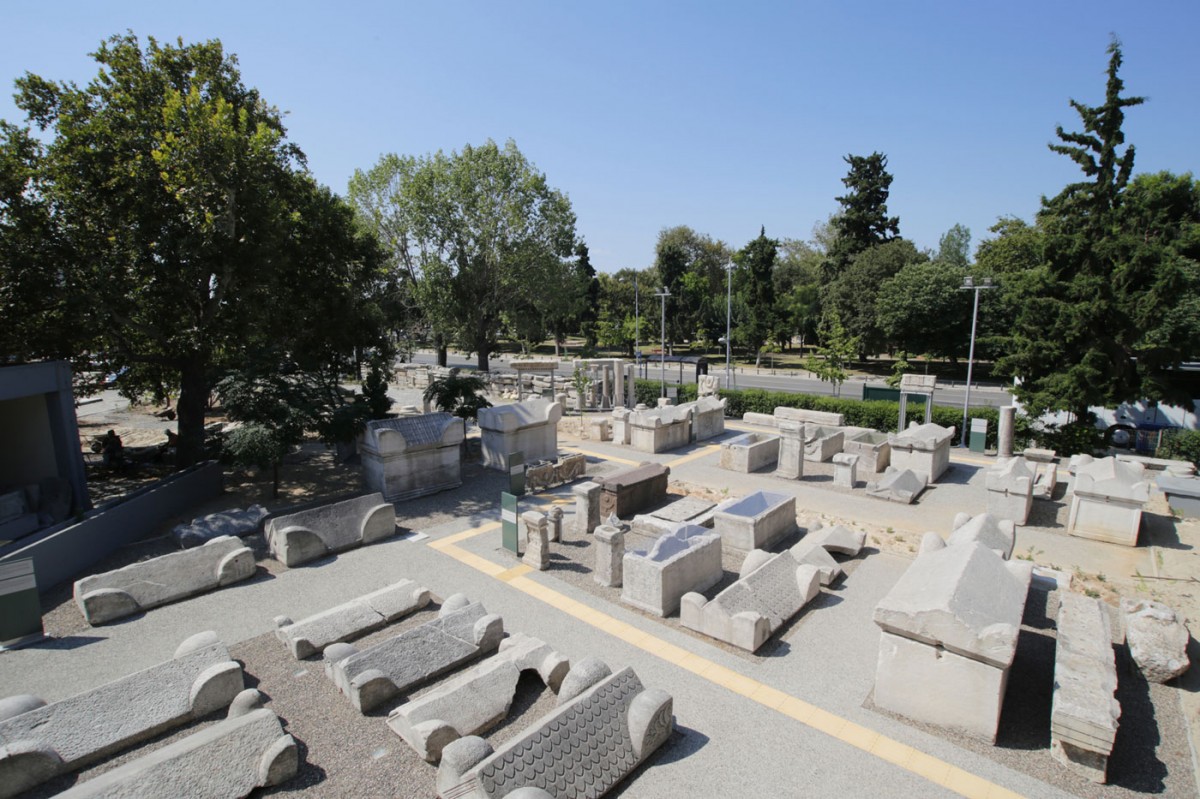 Μνήμη και... Λίθοι. Γενική άποψη της έκθεσης στο Αρχαιολογικό Μουσείο Θεσσαλονίκης.