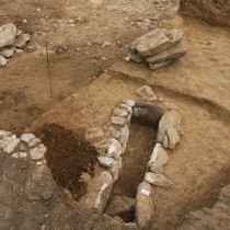 Πλαταμώνας: αποκαλύφθηκαν νεκροταφείο και οικισμός με αψιδωτά κτήρια