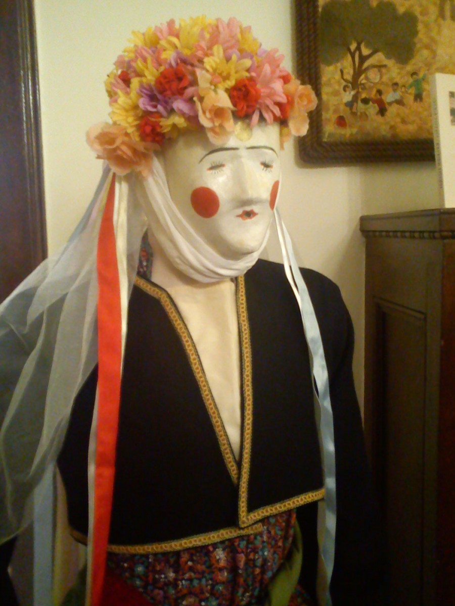 Aποκριάτικη φορεσιά Μπούλας.