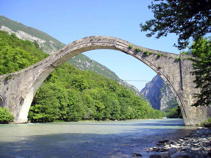 Το Γεφύρι της Πλάκας (φωτ. tzoumerka.project.uoi.gr).