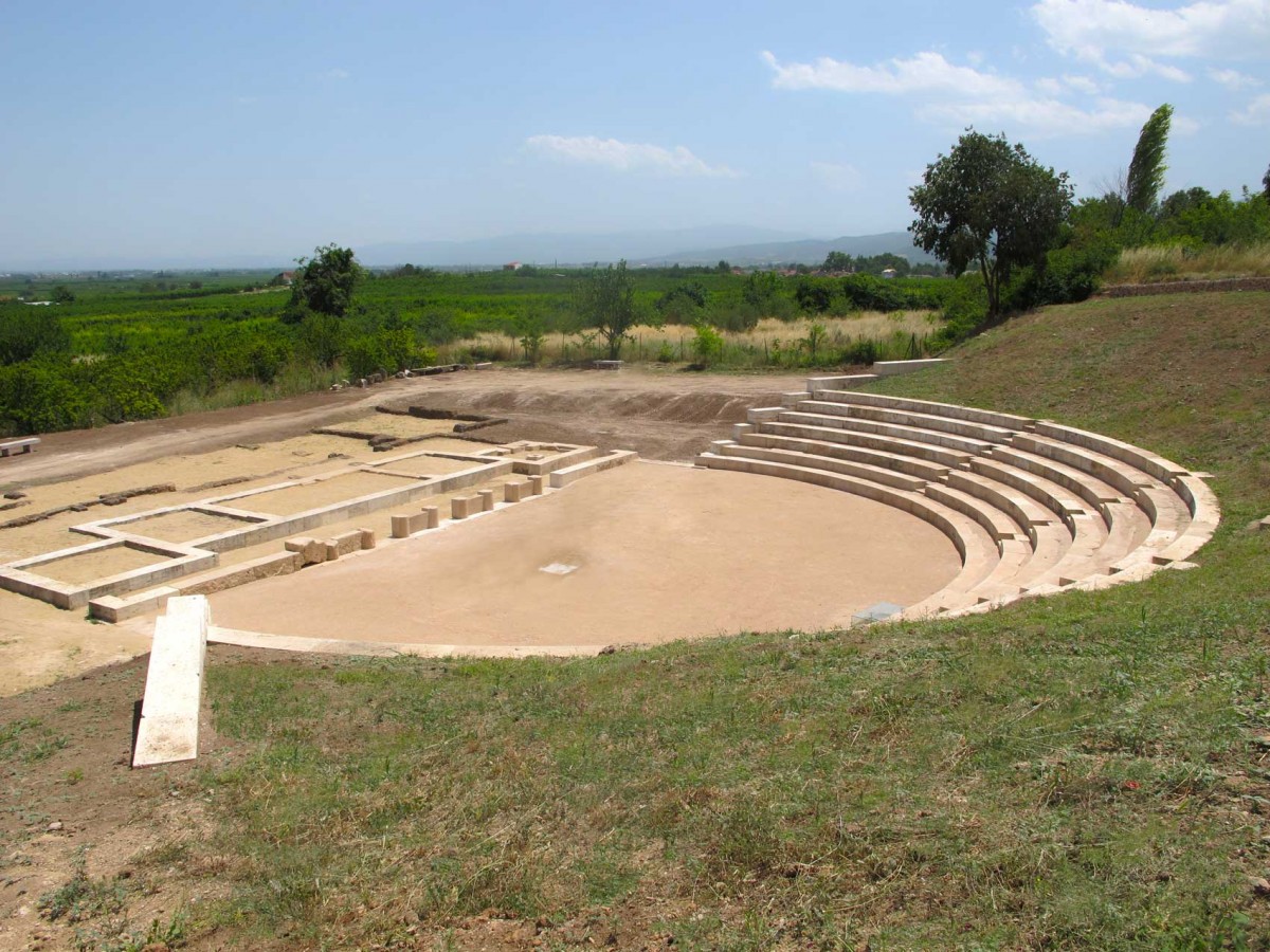 Το αρχαίο θέατρο της Μίεζας (φωτ. Εφορεία Αρχαιοτήτων Ημαθίας)