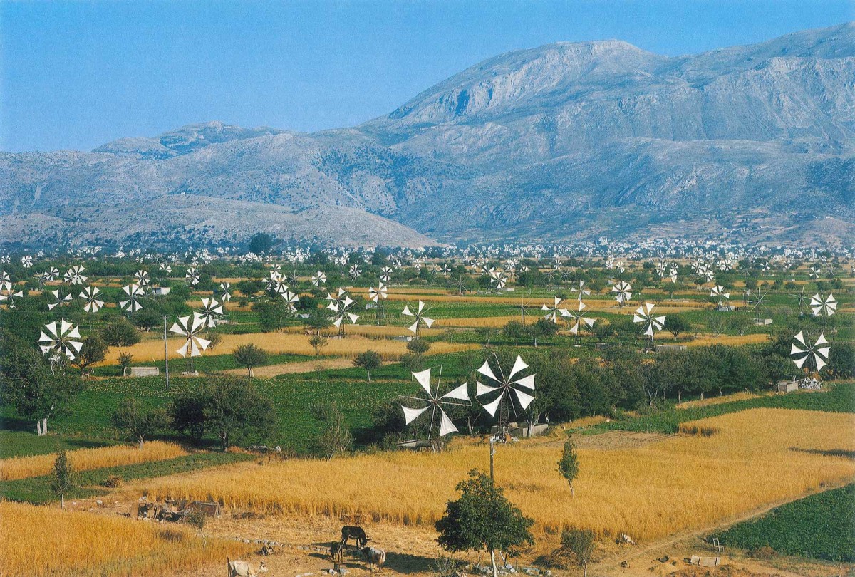 Οι ανεμόμυλοι του Οροπεδίου της Κρήτης (φωτ. Europa Nostra / Γεώργιος Χατζάκης).