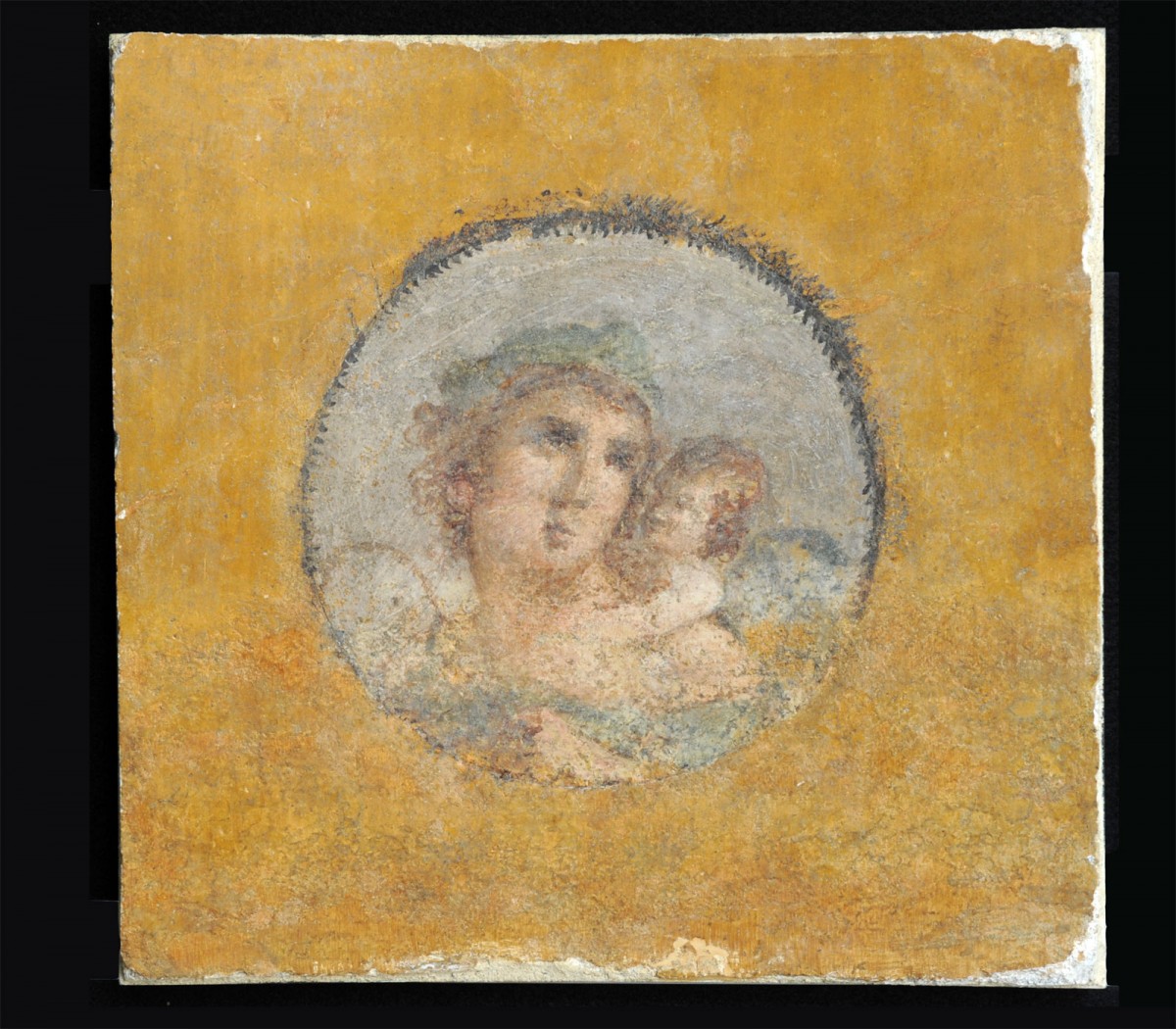 Τμήμα τοιχογραφίας που επιστράφηκε στην Ιταλία από τις ΗΠΑ (φωτ. CARABINIERI CC TPC ROMA).