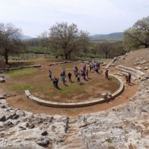 Μαθητές ξενάγησαν μαθητές στα αρχαία θέατρα