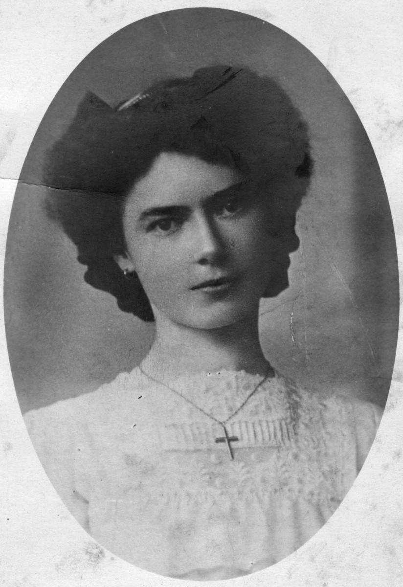 Εικ. 20. Στο στούντιο. Ελισάβετ Λου Φιξ , 1919.