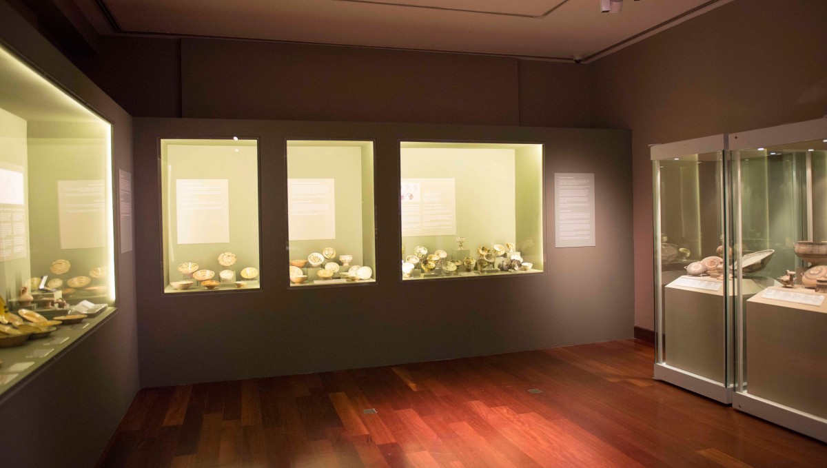 Αγγείων Τέχνη από τη γη της Λαπήθου.