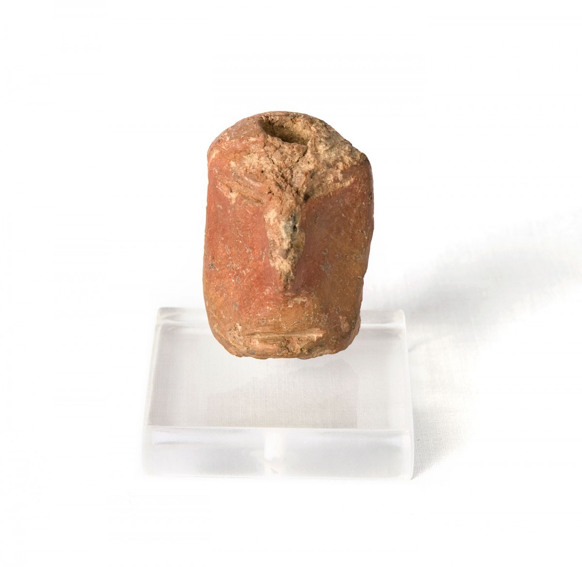 Εικ. 5. Κεφαλή ανδρικής μορφής. Άγιο Γάλας, Τελική Νεολιθική εποχή.
