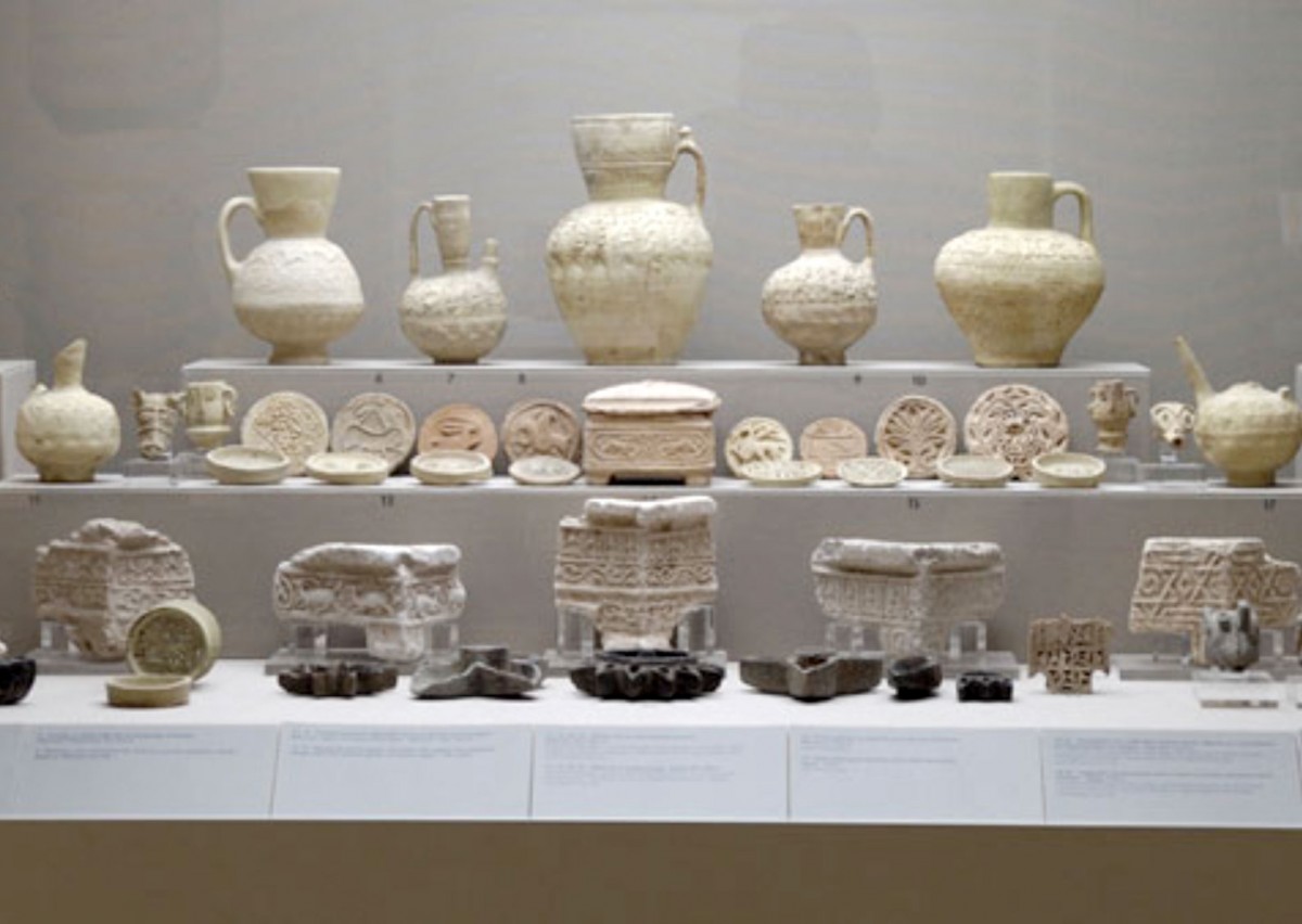 Η ενότητα των έργων του Ισλαμικού πολιτισμού του Μουσείου Μπενάκη συγκαταλέγεται στις πιο σημαντικές παγκοσμίως.