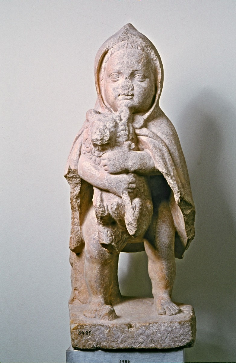 Το «προσφυγάκι», από τη Συλλογή Έργων Γλυπτικής του Εθνικού Αρχαιολογικού Μουσείου (αρ. 3485). Ύψος 0,63 μ., 1ος αι. π.Χ. Φωτογραφία: Εθνικό Αρχαιολογικό Μουσείο.