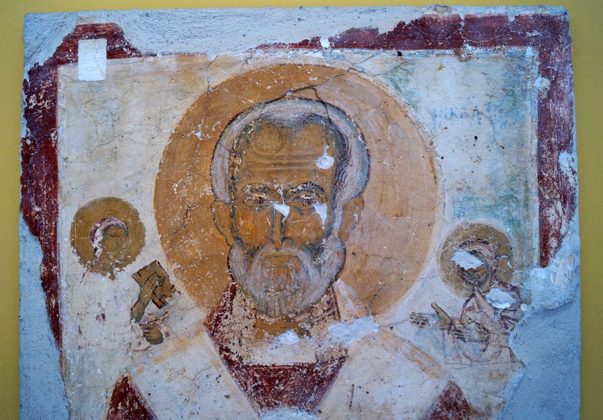 Μουσείο Ζακύνθου: ο Άγιος Νικόλαος (λεπτομέρεια), τέλη 12ου αιώνα, τοιχογραφία. Φωτ.: Αρχείο Εφορείας Αρχαιοτήτων Ζακύνθου.