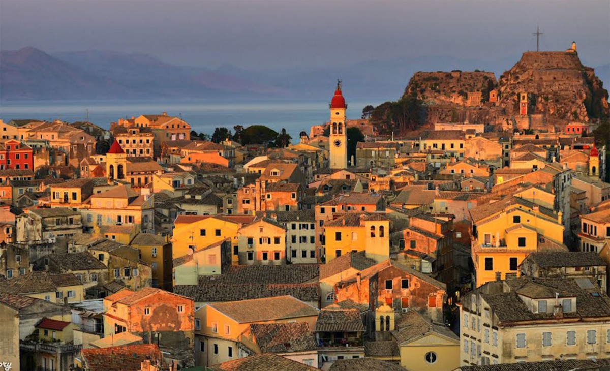 Άποψη του ιστορικού κέντρου της Κέρκυρας.