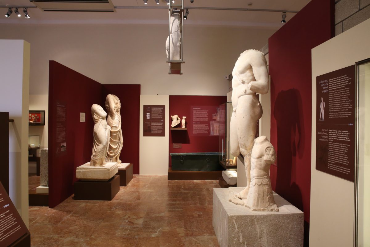 Ρωμαϊκή λατρεία, Αρχαιολογικό Μουσείο Θηβών