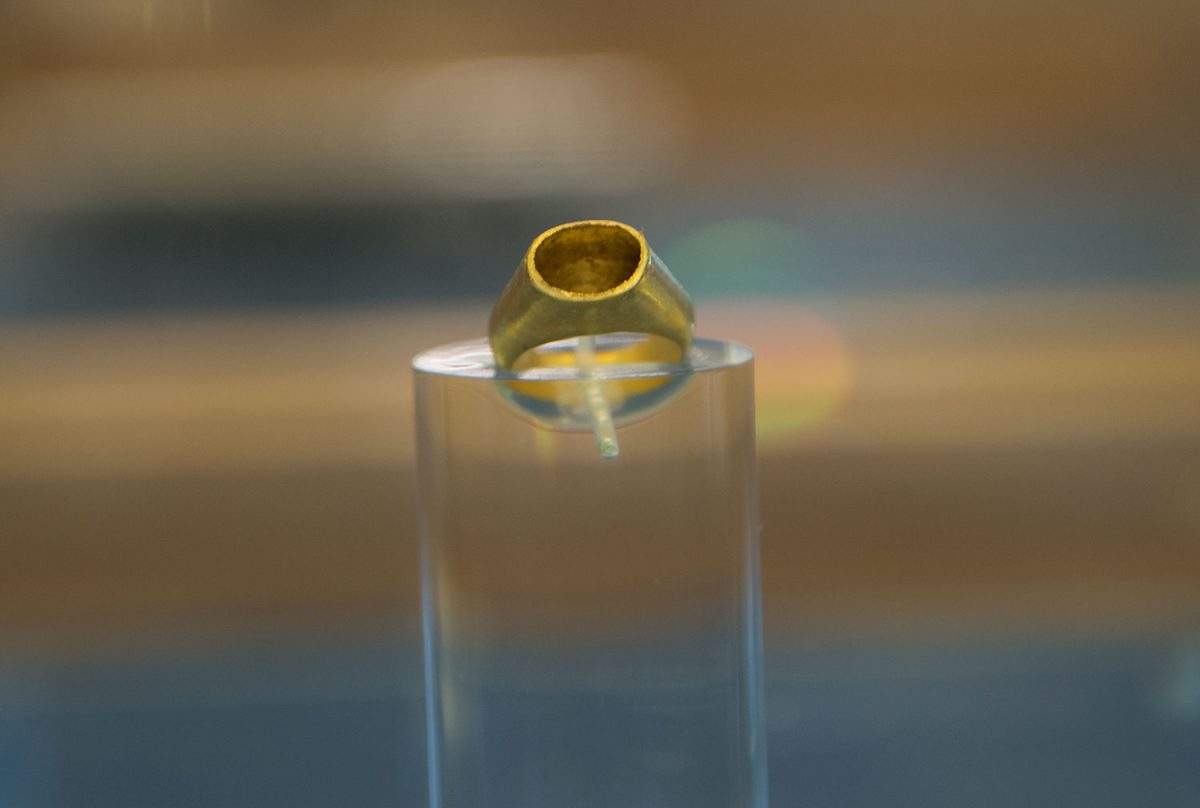 Ναυάγιο των Αντικυθήρων: Το χρυσό δακτυλίδι που βρέθηκε το 2014. Φωτ.: Ίδρυμα Αικατερίνης Λασκαρίδη.