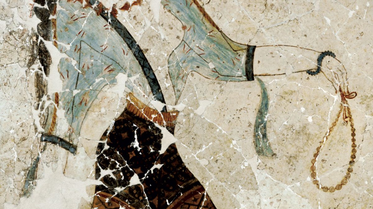 Λεπτομέρεια από τοιχογραφική σύνθεση από τον βόρειο τοίχο της λεγόμενης «Δεξαμενής των Καθαρμών». Απεικονίζεται γυναικεία μορφή (Λατρεύτρια). Από την Ξεστή 3 στο Ακρωτήρι Θήρας.