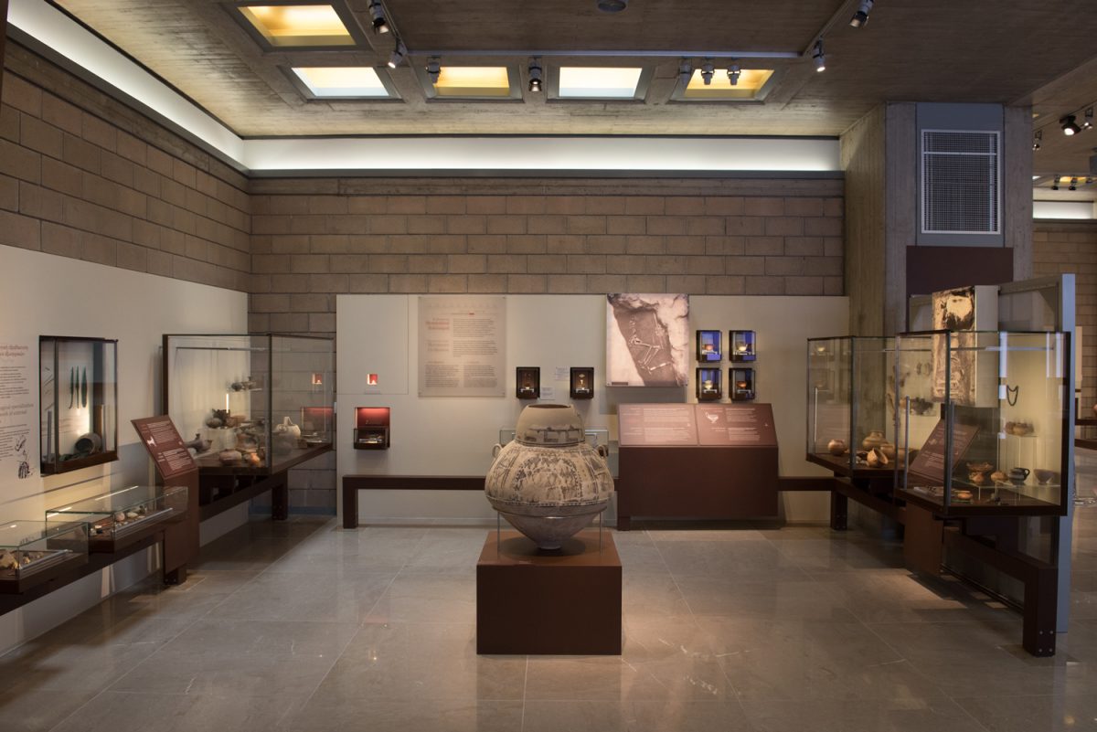 Εικ. 5. Αρχαιολογικό Μουσείο Θηβών. Ενότητα 4: Η Εποχή του Χαλκού.