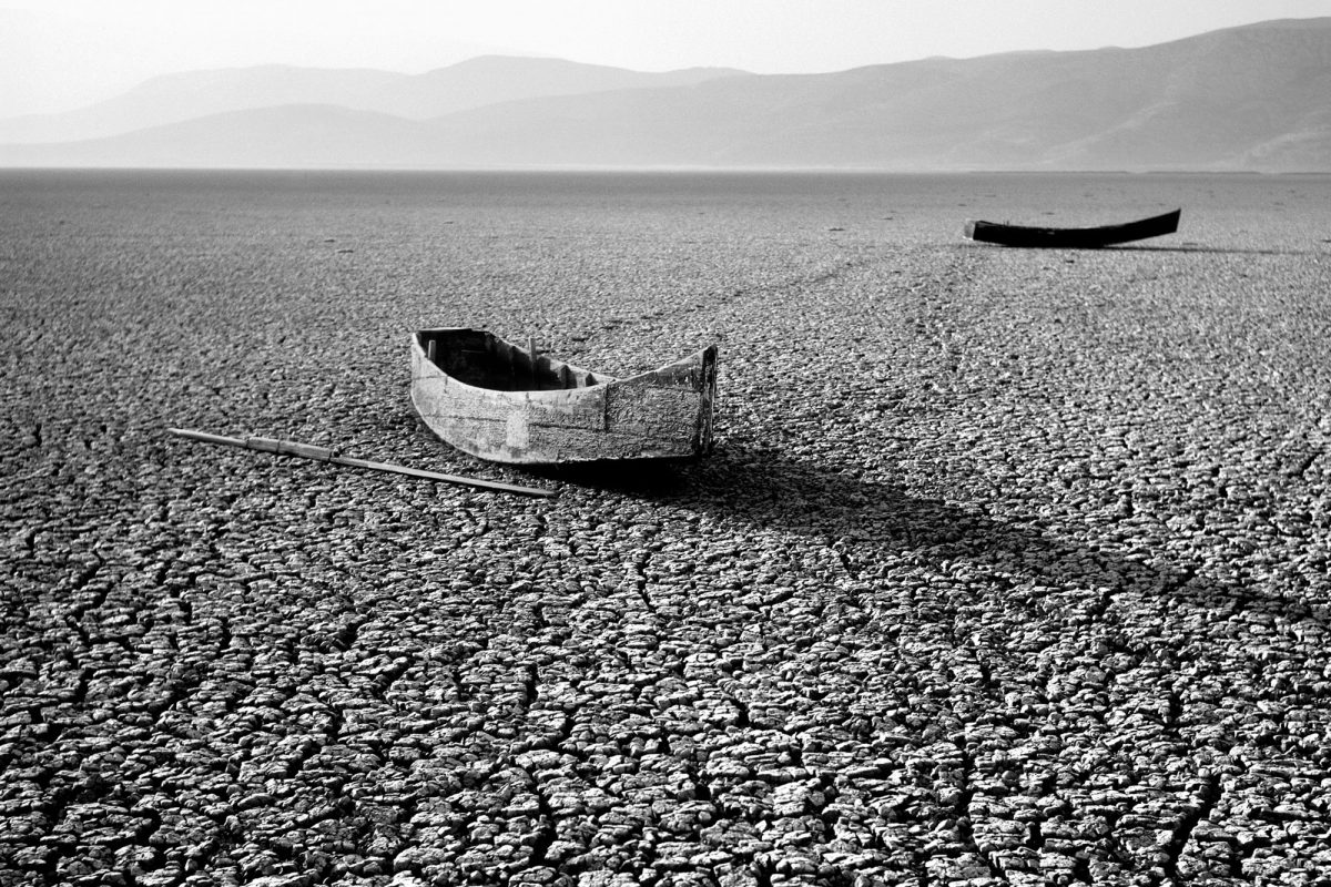 Η Λίμνη Κάρλα. Φωτογραφία του Τάκη Τλούπα.